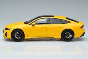 Audi RS7 C8 Sportback Rumena Vossen Rims Omejena Izdaja Kengfai 1:18 VAKF-0335 Kovina – slika 5 od 8