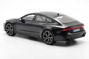 Audi RS7 C8 Sportback Mythos Črn Asia Edition GT Spirit 1:18 CLDC011 Smola – slika 5 od 6