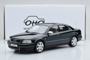 Audi S8 D2 Zelen Otto 1:18 OT916 Smola – slika 6 od 6