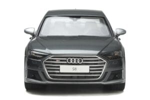 Audi S8 D5 Siv GT Spirit 1:18 GT856 Smola – slika 4 od 5