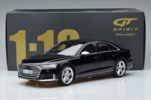 Audi S8 D5 Mythos Črna Asia Edition GT Spirit 1:18 CLDC019 Smola – slika 6 od 6