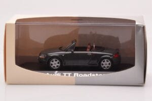 Audi TT 8N Roadster Siva Minichamps 1:43 430017235 Kovina – slika 4 od 4