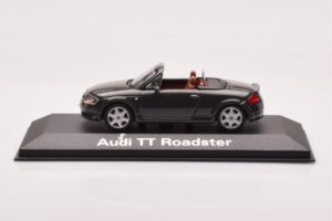 Audi TT 8N Roadster Siva Minichamps 1:43