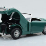 Austin-Healey Sprite Zelen Kyosho 1:18 - image 2 of 8