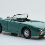 Austin-Healey Sprite Zelen Kyosho 1:18 - image 7 of 8