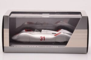 Auto Union Stromlinie #31 AVUS 1937 Srebrn Minichamps 1:43 5030900503 Kovina – slika 4 od 4