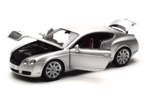 Bentley Continental GT Srebrna Minichamps 1:18 100139021 Kovina – slika 2 od 8