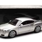 Bentley Continental GT Srebrna Minichamps 1:18 - image 8 of 8