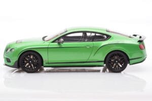 Bentley Continental GT3-R Apple Zelen Almost Real 1:18 830402 Kovina – slika 4 od 8