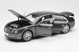 Bentley Flying Spur W12 Granite Siv Kyosho 1:18 08891GN Kovina – slika 2 od 8