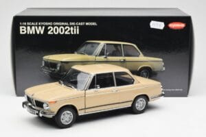 BMW 2002 Ti E10 Sahara Bež Kyosho 1:18 08541BG Kovina – slika 8 od 8