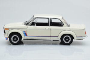 BMW 2002 Turbo Bel Kyosho 1:18 08544W Kovina – slika 5 od 8