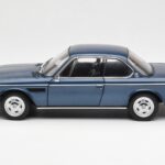 BMW 3.0 CSi E9 Modra Metalik AUTOart 1:18 - image 4 of 8