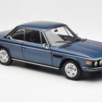 BMW 3.0 CSi E9 Modra Metalik AUTOart 1:18 - image 6 of 8