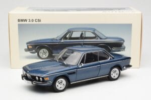 BMW 3.0 CSi E9 Modra Metalik AUTOart 1:18 70672 Kovina – slika 8 od 8
