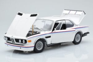 BMW 3.0 CSL E9 Bela Dealer Edition Minichamps 1:18 80435A5D020 Kovina – slika 2 od 7