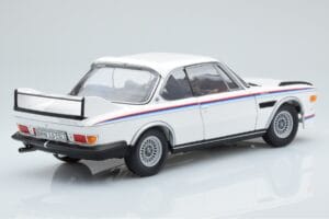 BMW 3.0 CSL E9 Bela Dealer Edition Minichamps 1:18 80435A5D020 Kovina – slika 3 od 7