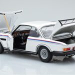 BMW 3.0 CSL E9 Bela Dealer Edition Minichamps 1:18 - image 4 of 7