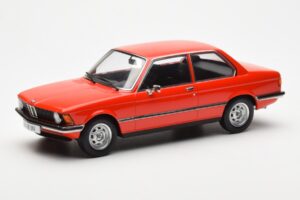 BMW 318 E21 Rdeč KK-Scale 1:18