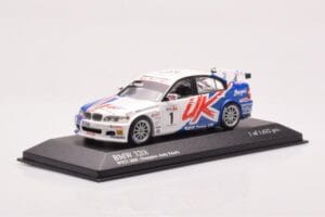 BMW 320si E90 BMW Team UK #1 A. Priaulx WTCC Porto Winner 2007 Minichamps 1:43 400072601 Kovina – slika 2 od 4