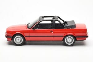 BMW 325i E30 Baur Rdeč Metallic Otto 1:18 OT767 Smola – slika 3 od 6