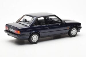 BMW 325i E30 Modra Metalik Norev 1:18 183201 Kovina – slika 2 od 6