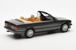 BMW 325i E30 Kabriolet Achat Zelena Otto 1:18 OT572 Smola – slika 2 od 6