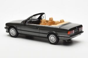 BMW 325i E30 Kabriolet Achat Zelena Otto 1:18 OT572 Smola – slika 5 od 6