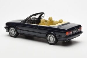 BMW 325i E30 Kabriolet Moder Otto 1:18 OT114 Smola – slika 5 od 6