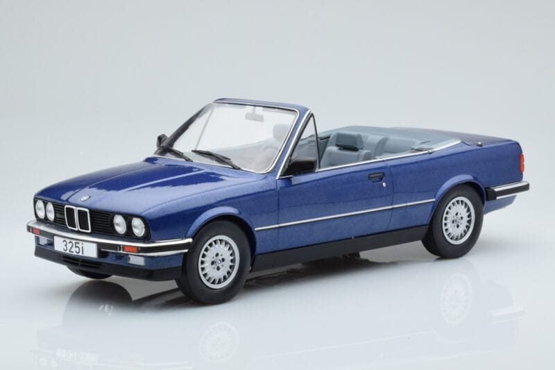 BMW 325i E30 Kabriolet Modra MCG 1:18