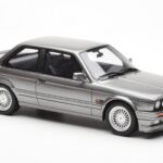 BMW 325i E30 Siv Metallic Otto 1:18 - image 4 of 6