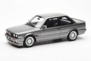 BMW 325i E30 Siv Metallic Otto 1:18