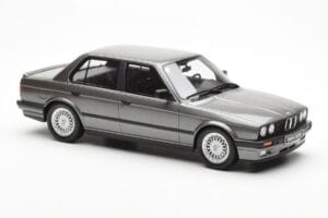 BMW 325i E30 Sedan Dolphin Siv Otto 1:18 OT819 Smola – slika 4 od 6