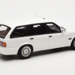 BMW 325i E30 Touring M Package Bel Otto 1:18 - image 2 of 5