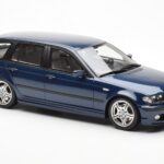 BMW 330i E46 Touring Modra Otto 1:18 - image 4 of 6