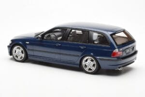 BMW 330i E46 Touring Modra Otto 1:18 OT251 Smola – slika 5 od 6