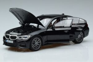 BMW 330i G20 Črna Metalik Norev 1:18 183277 Kovina – slika 2 od 7