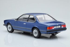 BMW 628 CSi E24 Modra MCG 1:18 MCG18164 Kovina – slika 4 od 5