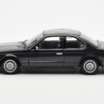 BMW 635 CSi E24 Diamant Črna Metalik AUTOart 1:18 - image 4 of 8