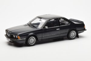 BMW 635 CSi E24 Diamant Črna Metalik AUTOart 1:18