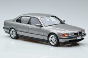 BMW 7 Series E38 750iL Otto 1:18 OT952 Smola – slika 4 od 6