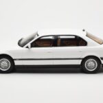 BMW 750iL E38 Asia Exclusive Bel Otto 1:18 - image 3 of 6