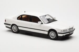 BMW 750iL E38 Asia Exclusive Bel Otto 1:18 OT836 Smola – slika 4 od 6