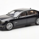 BMW 750Li F02 Facelift Carbon Črn Kyosho 1:18