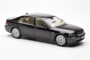 BMW 760Li E66 Črn Kyosho 1:18 08572BK Kovina – slika 6 od 9