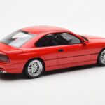 BMW 850 CSi E31 Rdeč Otto 1:18 - image 2 of 6