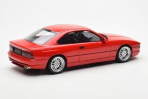 BMW 850 CSi E31 Rdeč Otto 1:18 OT158 Smola – slika 2 od 6
