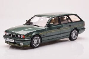 BMW Alpina B10 E34 Touring Temno Zelena MCG 1:18