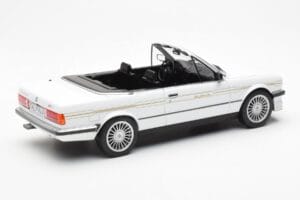 BMW Alpina C2 2.7 E30 Kabriolet Bela MCG 1:18 MCG18383 Kovina – slika 2 od 6