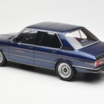 BMW Alpina B7S E12 Turbo Dark Sapphire Moder Metalik Otto 1:18 - image 5 of 6